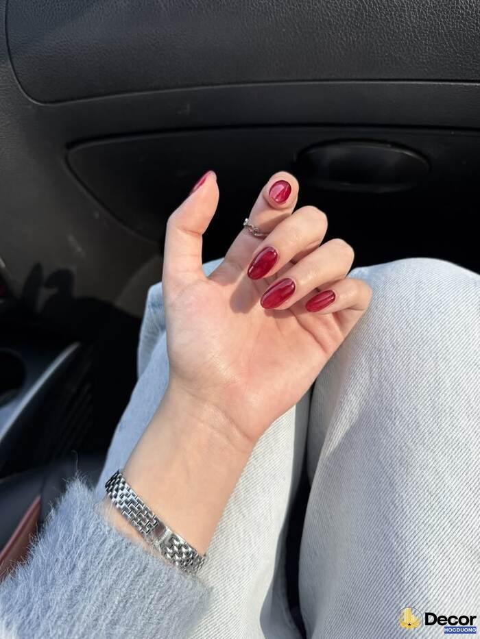 nail trơn lịch sự