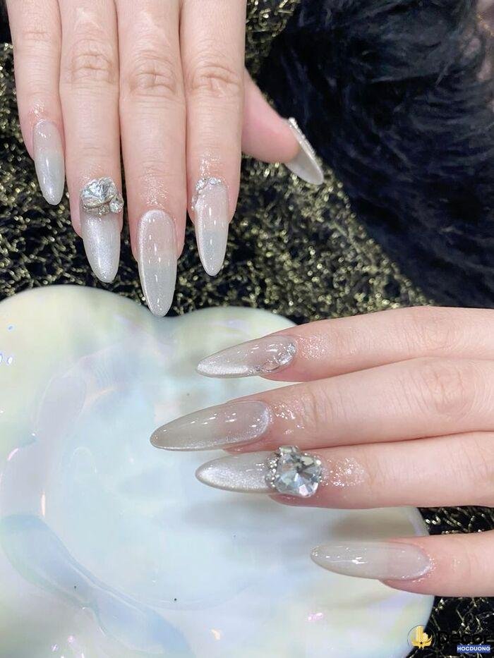 nail trong suốt siêu đẹp