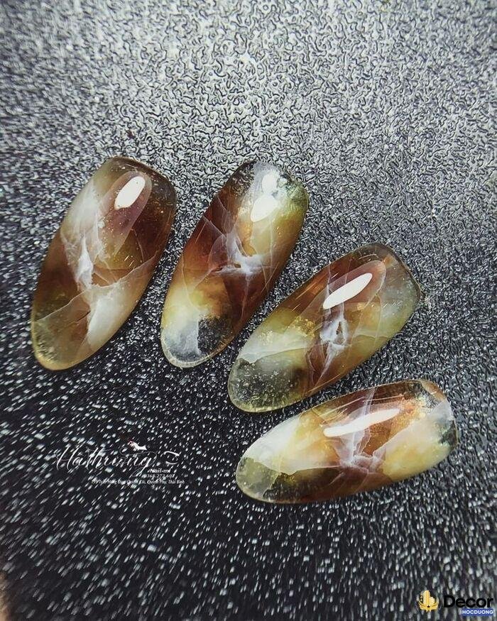 nail vân đá xinh đẹp