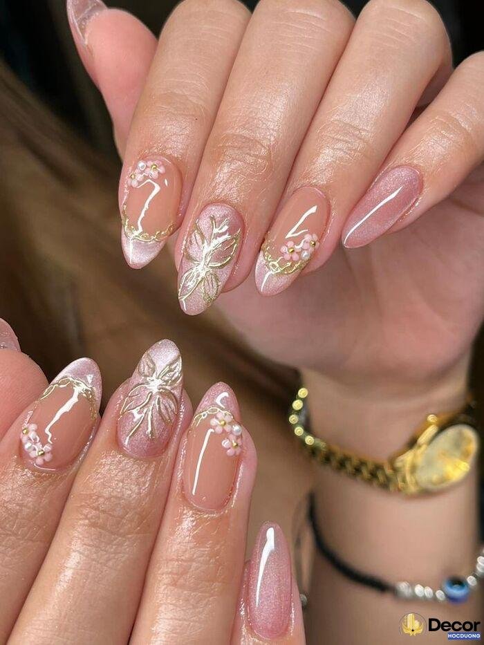 nails pink slay