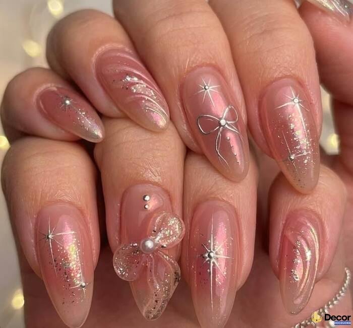 nails pink trending