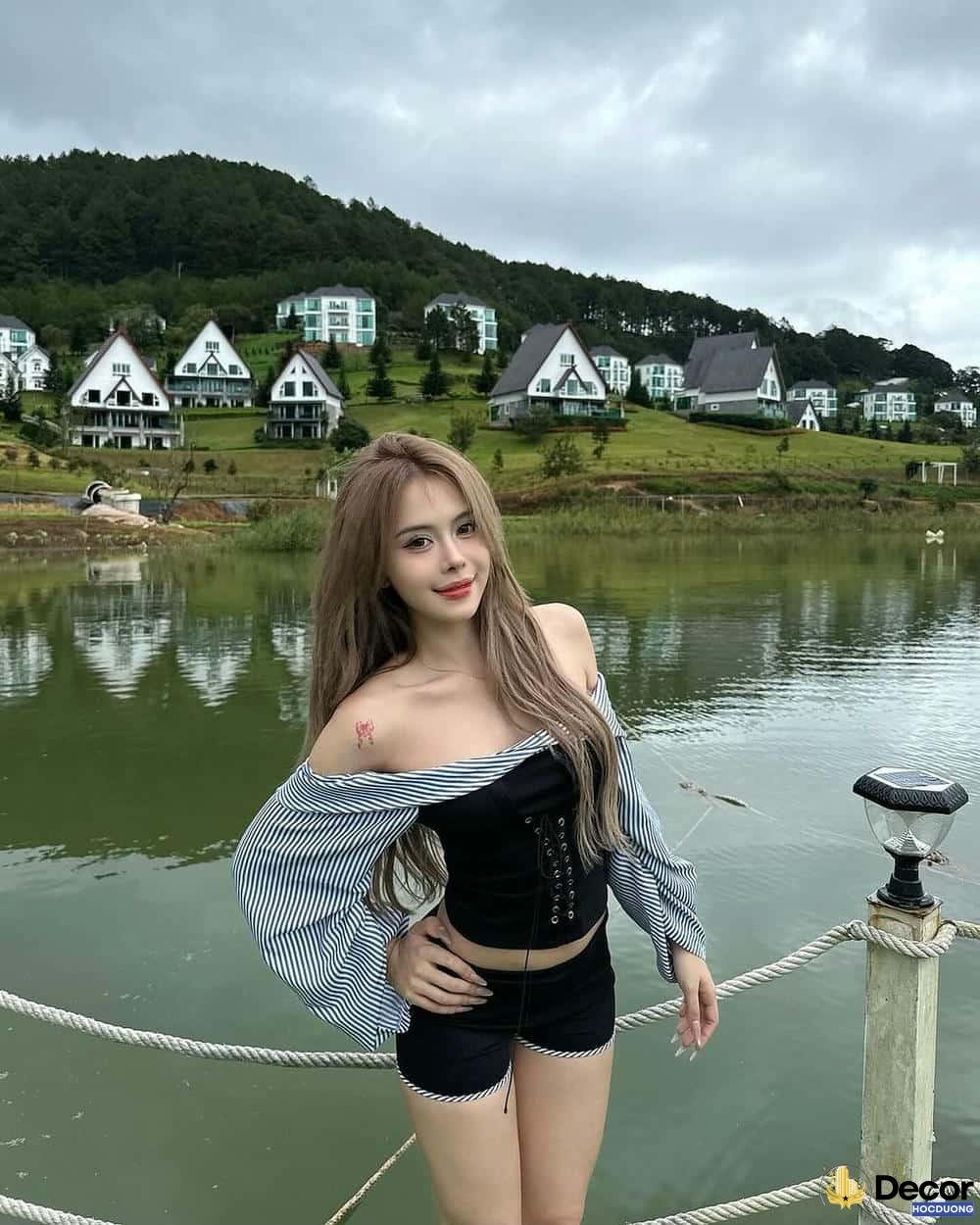 Võ Nữ Ngân Hà phong cách hiện đại.
