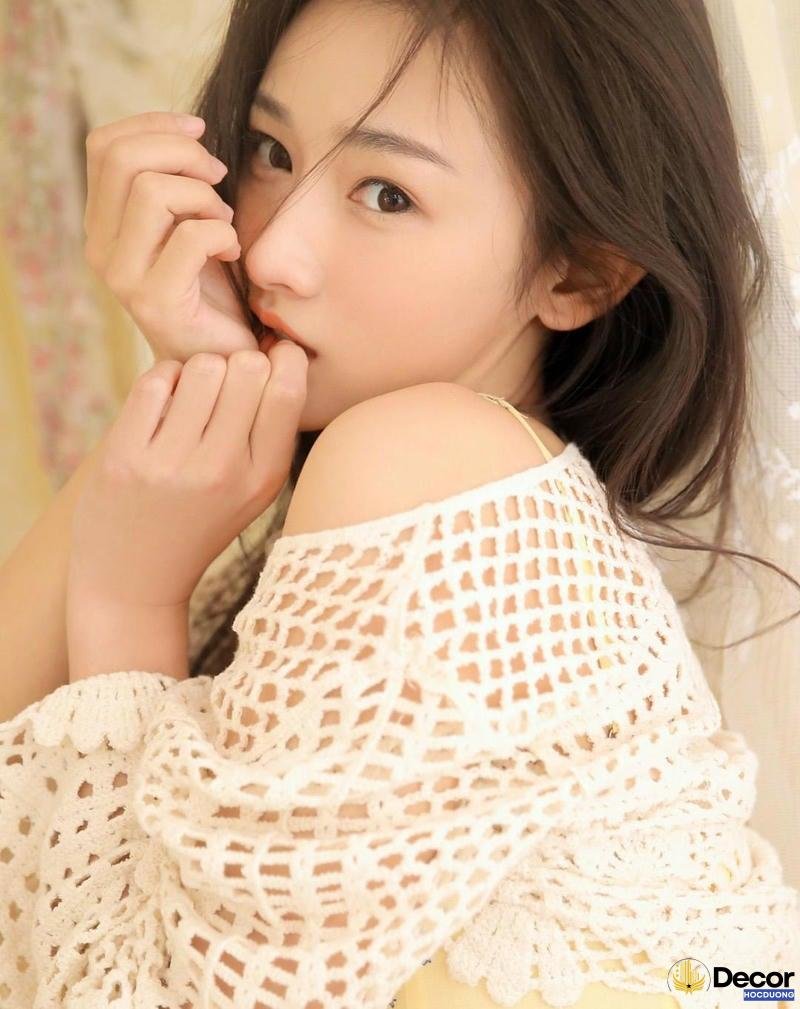 gái xinh mlem trẻ trung