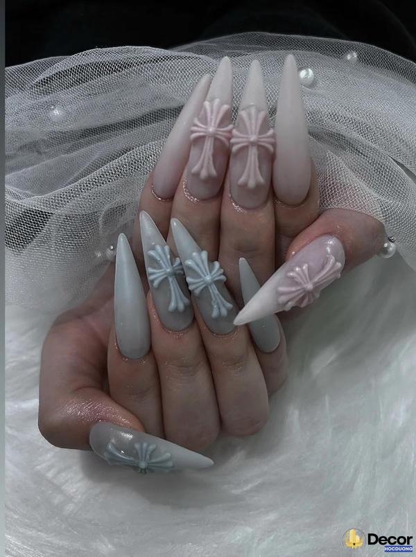 nail móng nhọn hiện đại
