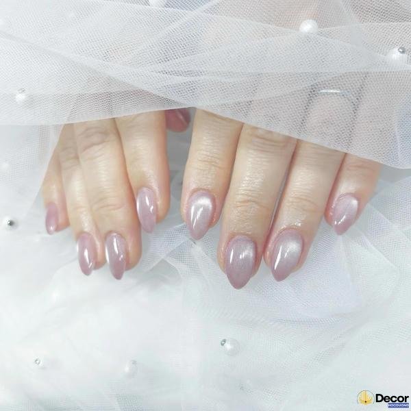 nail móng nhọn nổi bật