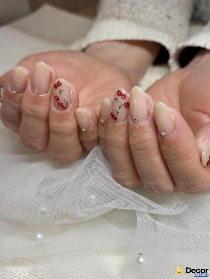 nail móng tay cá tính