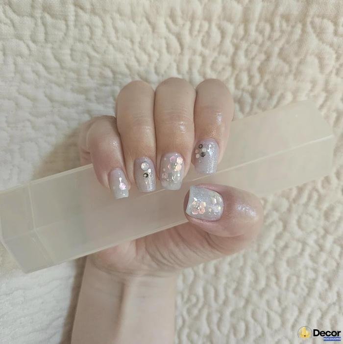 nail móng vuông sáng tạo