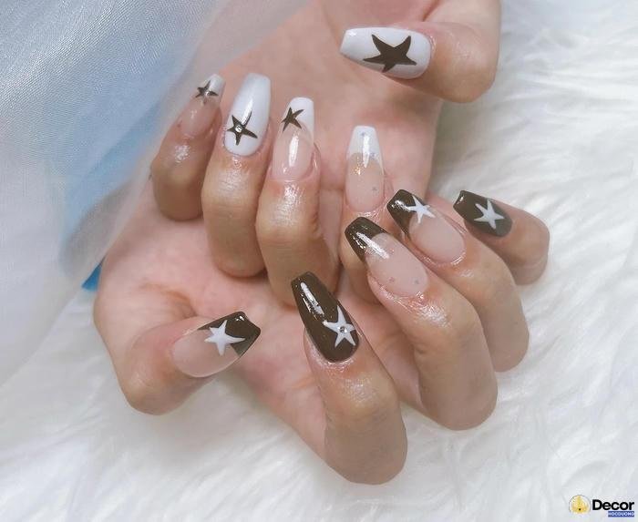 nail móng vuông sang trọng