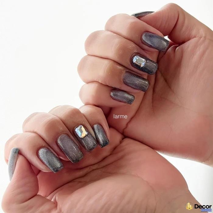 nail móng vuông thanh lịch