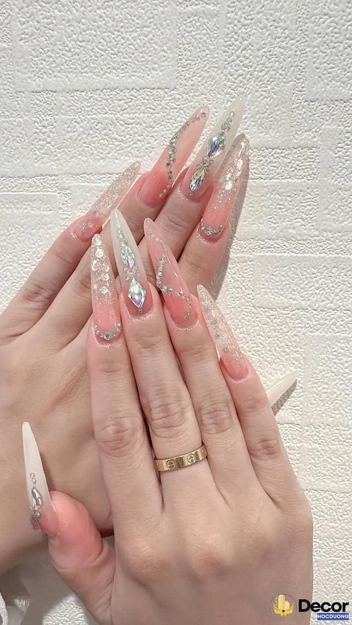 nail mùa hè cá tính