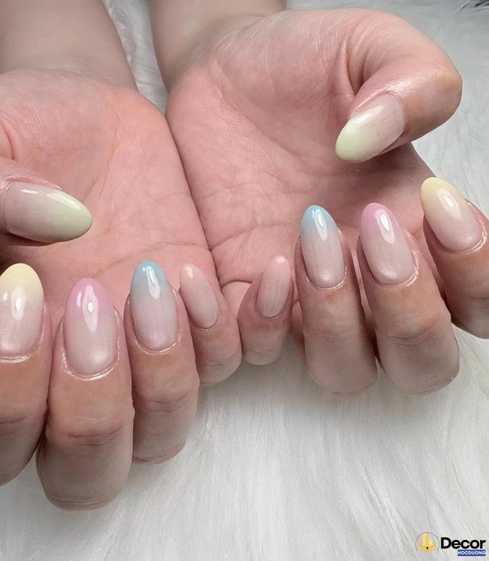 nail nhiều màu thanh lịch