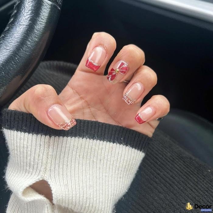 nail noel dễ thương sáng tạo