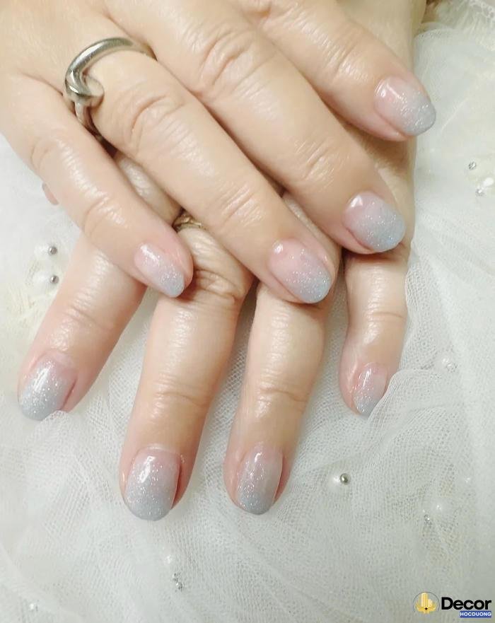 nail ombre đẹp hiện đại
