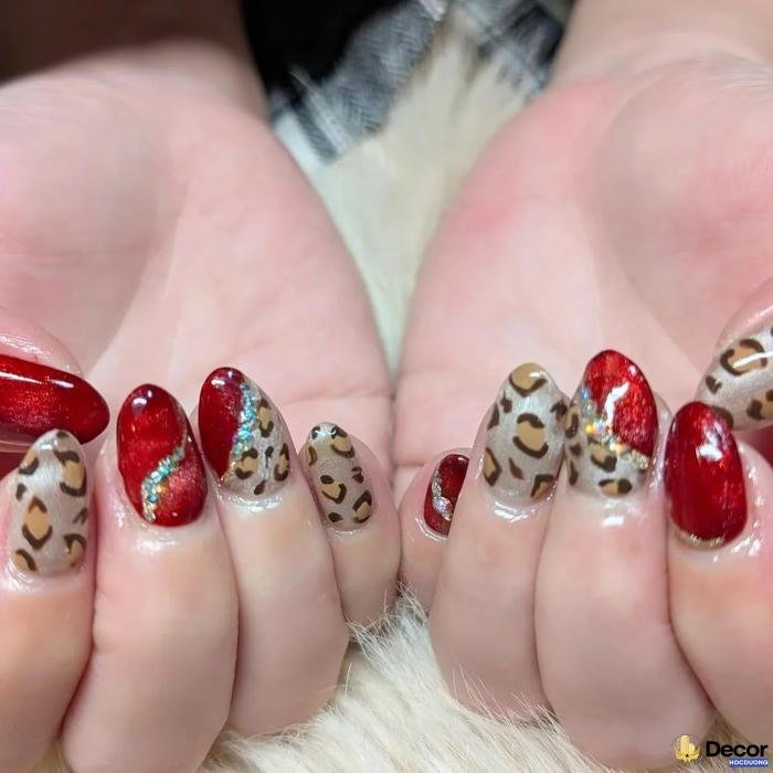 nail tết đơn giản