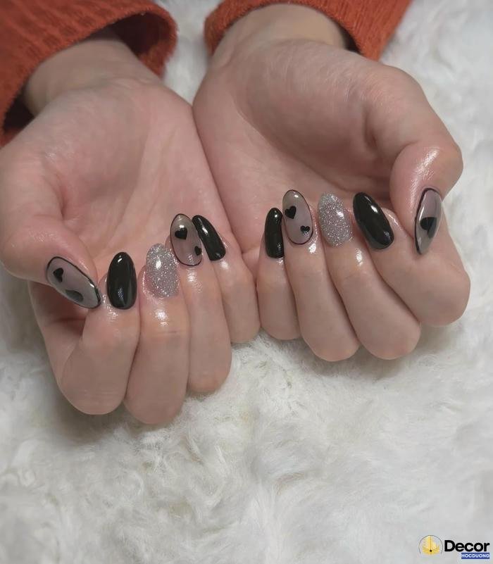 nail tráng gương bạc thời thượng