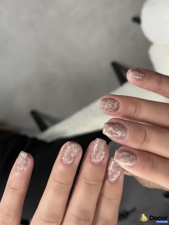 nail vân đá thời thượng