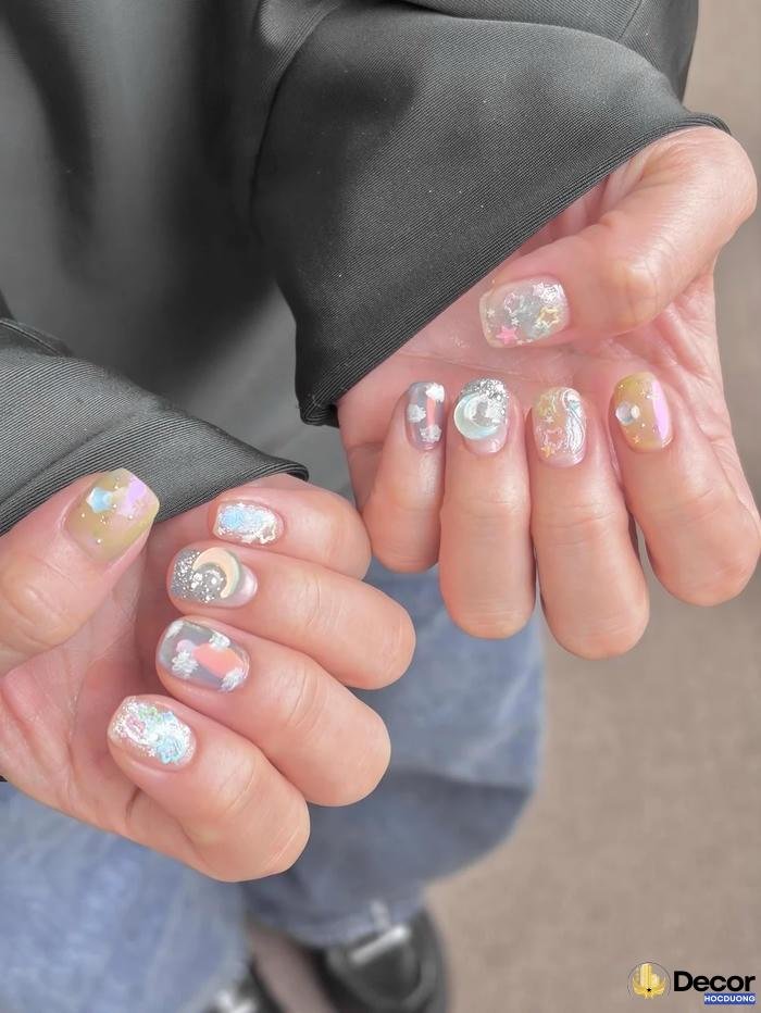 nails pastel hiện đại