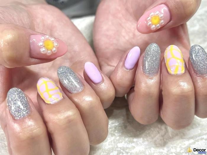 nails pastel phong cách