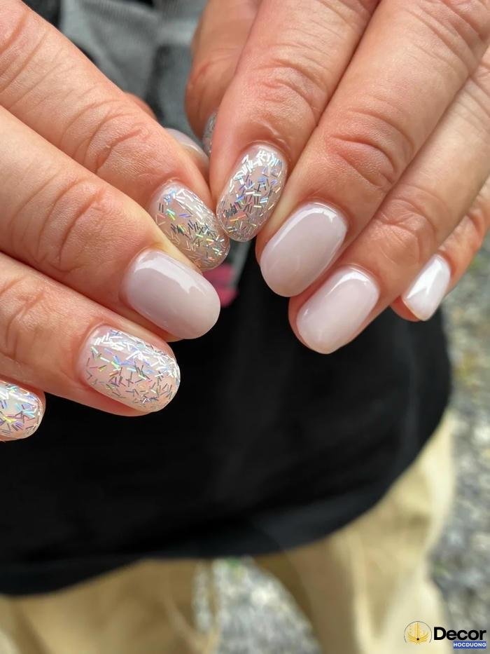 nails pastel thẩm mỹ