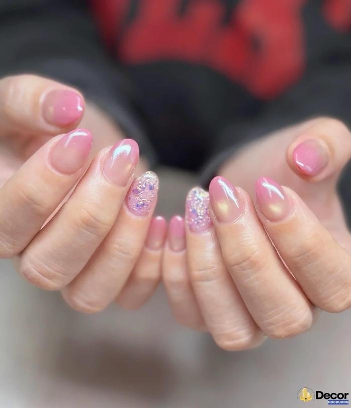 nails pink dễ thương